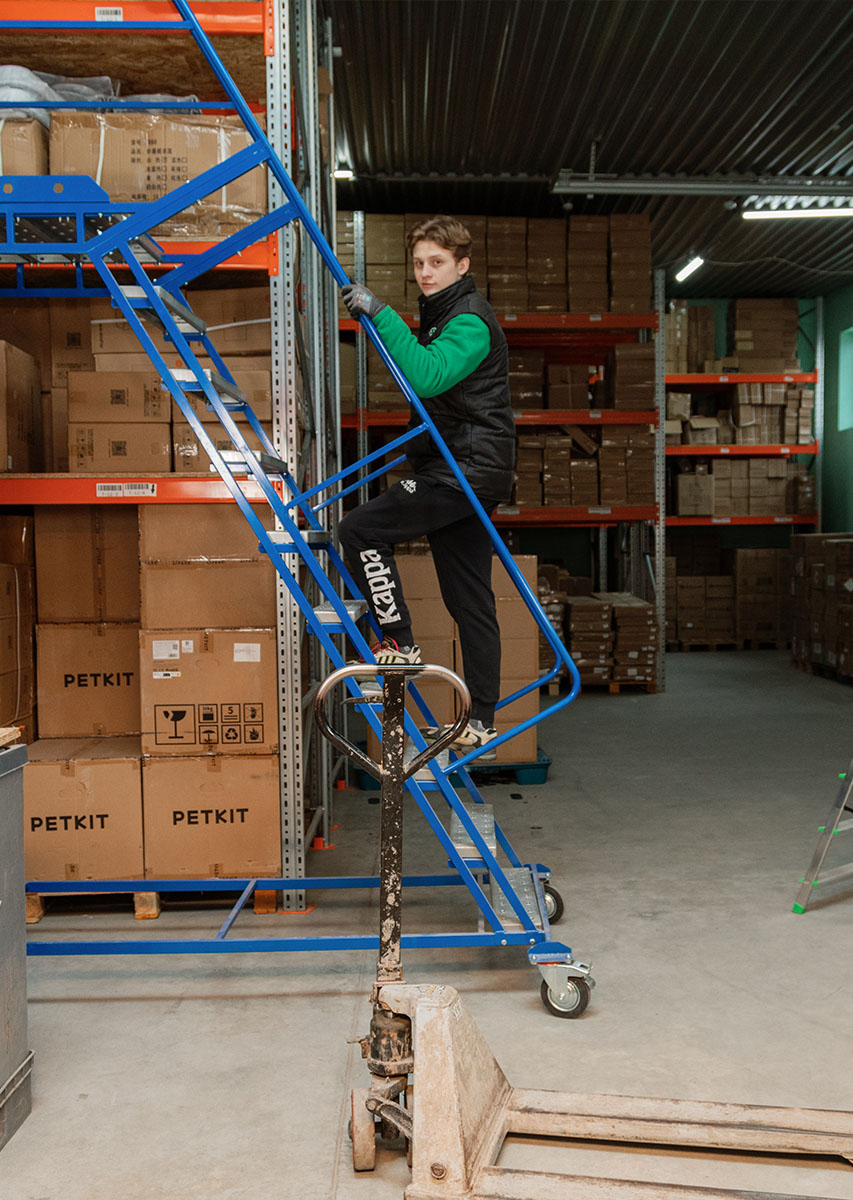 Sender Fulfillment warehouse